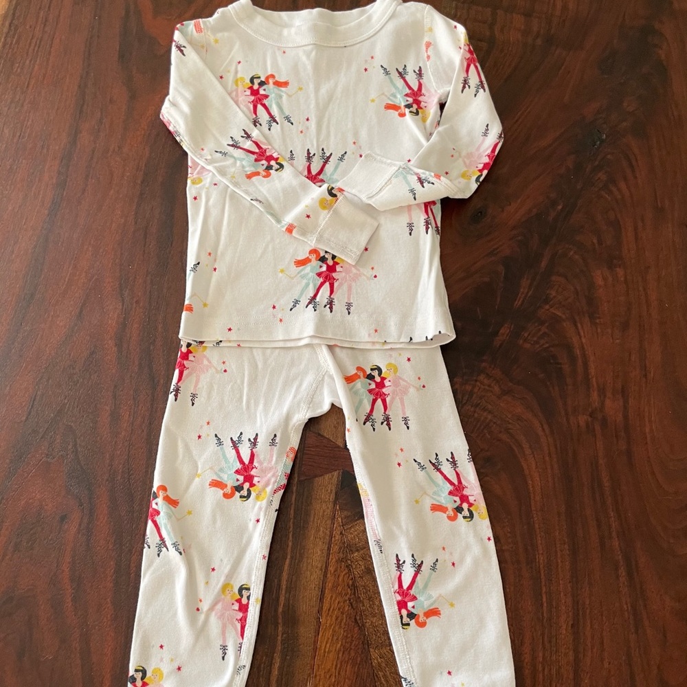 Hanna Andersson Size 3 organic cotton Pajama - Picture 2 of 9